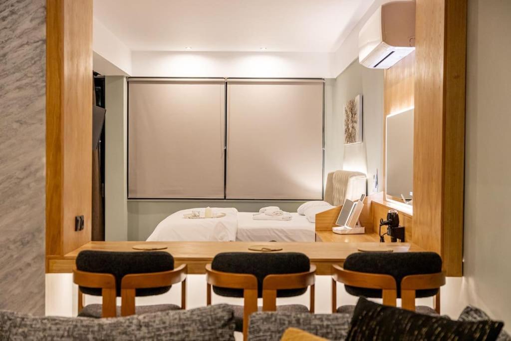 Smaragdi Luxury Jacuzzi Apartment Noho Premium Living Athen Exterior foto