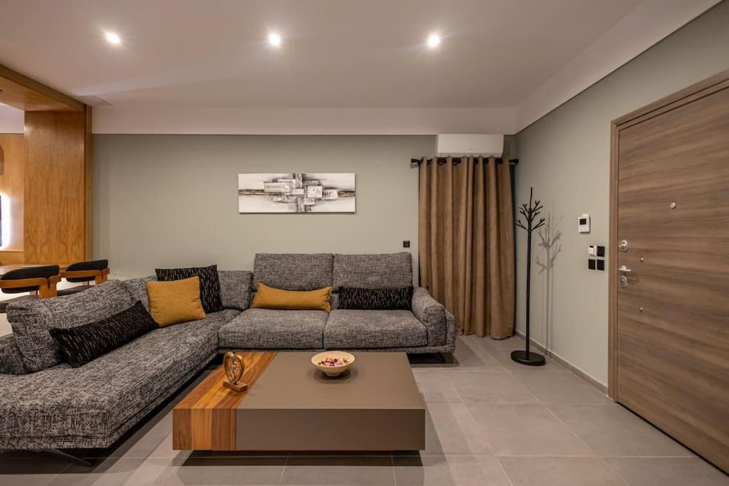 Smaragdi Luxury Jacuzzi Apartment Noho Premium Living Athen Exterior foto